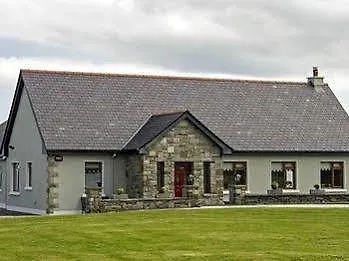Creevagh Heights לינה וארוחת בוקר Killala